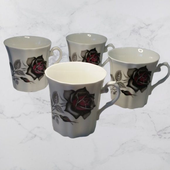 Royal Grafton -Gothic Rose Pattern - Bone China - Tea Cups - Set of 4 - Picture 2 of 2